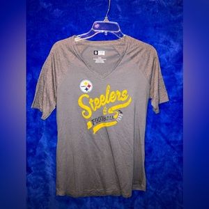 women’s vintage Steelers tee